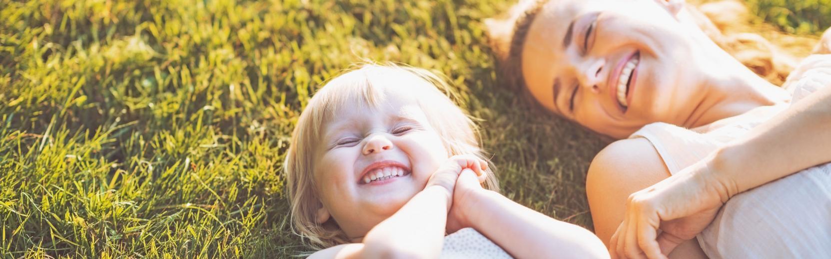 AuPairCare Kontakt au pair with kid