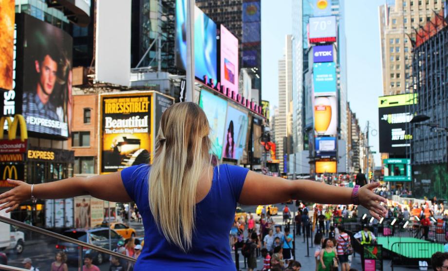 Au Pair Start in New York Au Pair am Times Square